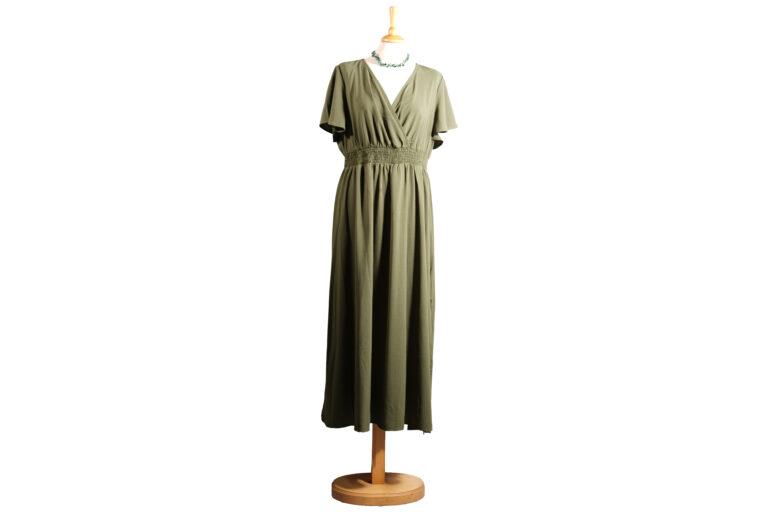 Daljša elegantna olivno zelena obleka s kratkimi valovitimi rokavi (XL), zelena verižica